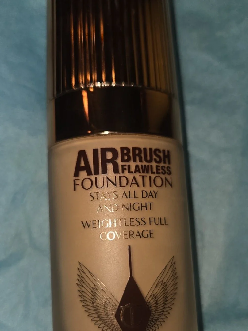 Charlotte Tilbury Airbrush Flawless Foundation in Shade 3 Neutral